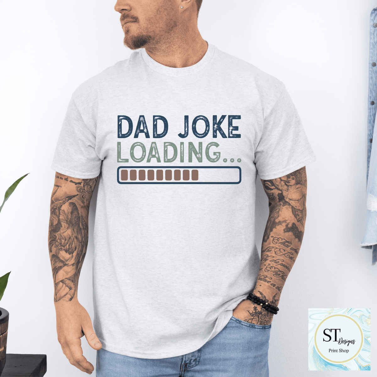 Humour Junkie Dad Joke Loading T-Shirt
