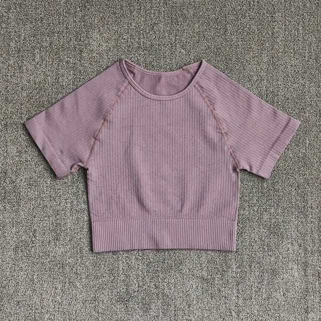 Sports Junkie – Women's Quick-Dry Crop Training Top