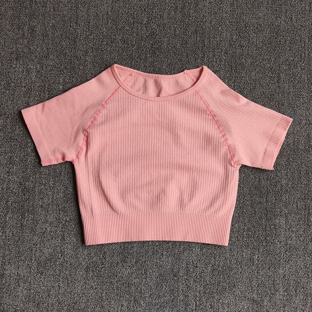 Sports Junkie – Women's Quick-Dry Crop Training Top